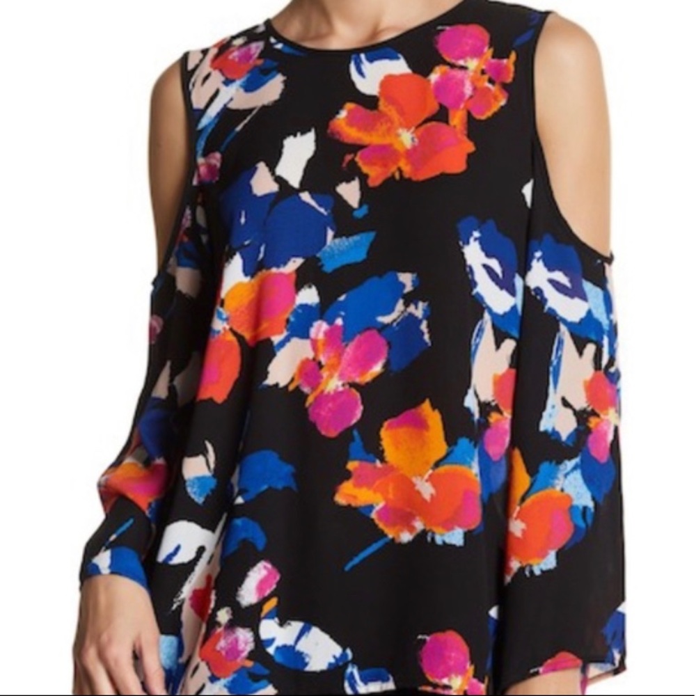 Vince Camuto | Floral Open Shoulder Blouse